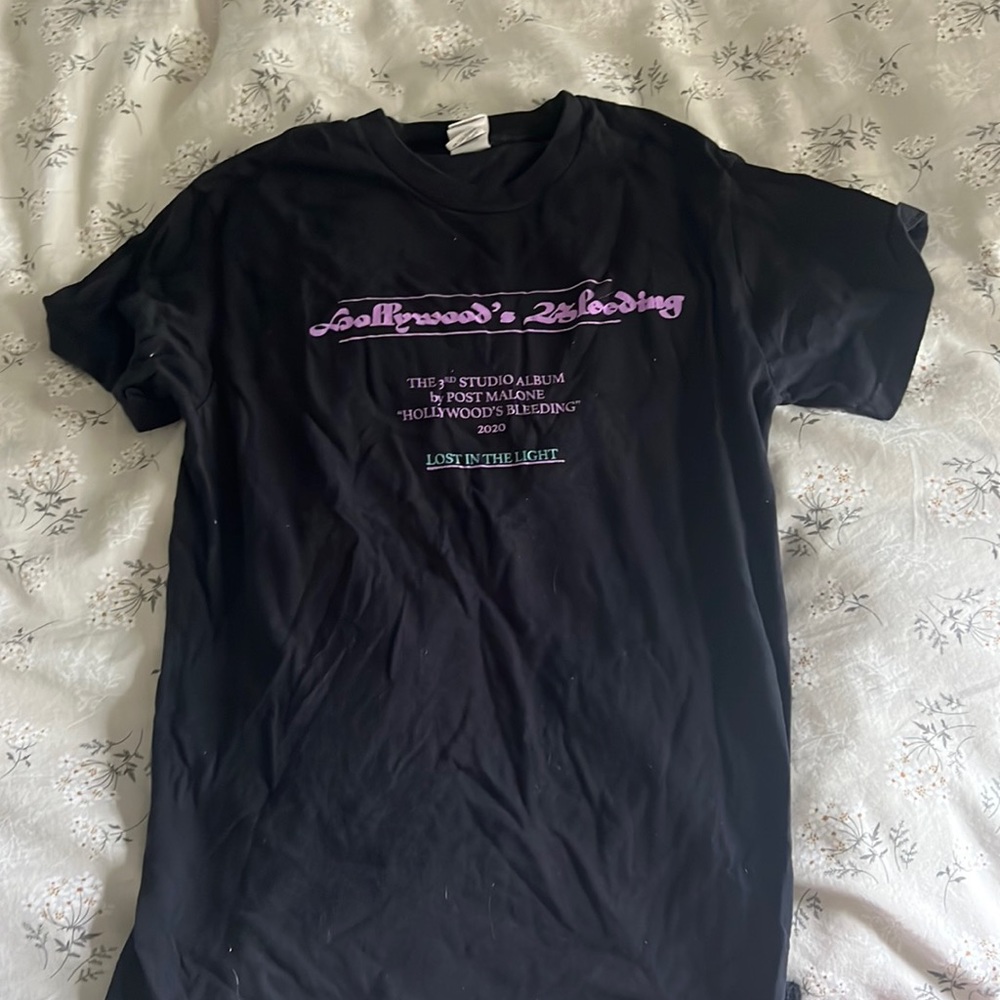 Women’s Small Post Malone T Shirt